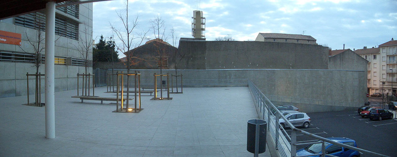 Collège Lucie Aubrac Spot Street Béziers Skate Spot 3/5