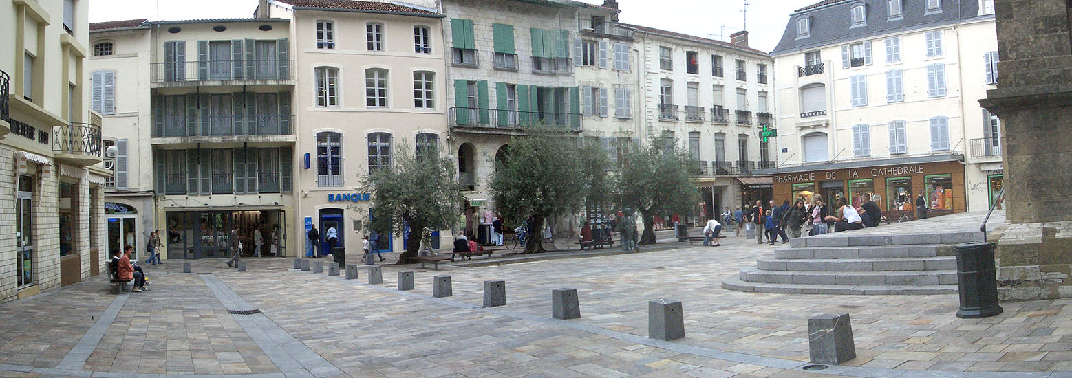 La  Cathédrale Spot Street Dax Skate Spot 3/5