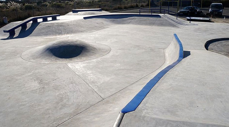 La Peyrade Skatepark Frontignan Skate Spot 4/5