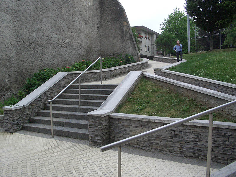 Mendelu Spot Street Hondarribia Skate Spot 3/5