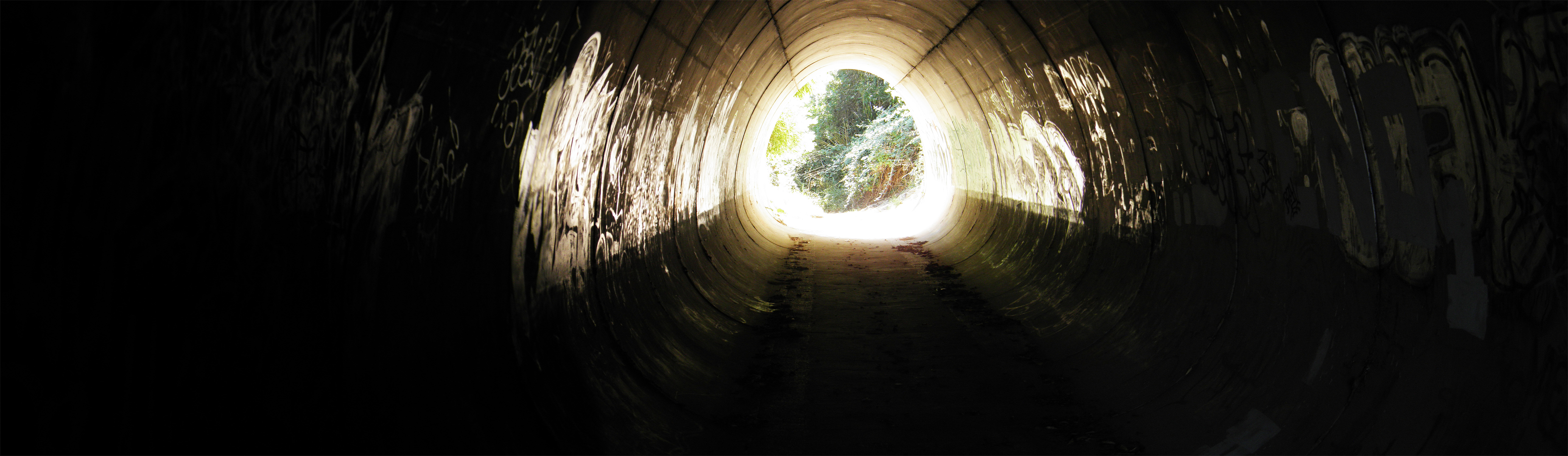 The Tube Do It Yourself Juvignac Skate Spot 4/5