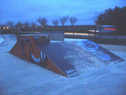 Nézignan Skatepark Nézignan l'Évêque Skate Spot 2/5