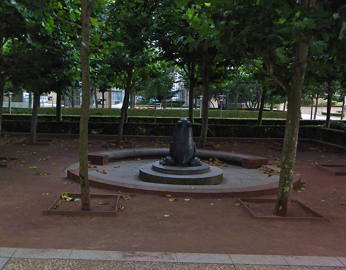 Sofitel Spot Street Puteaux Skate Spot 3/5