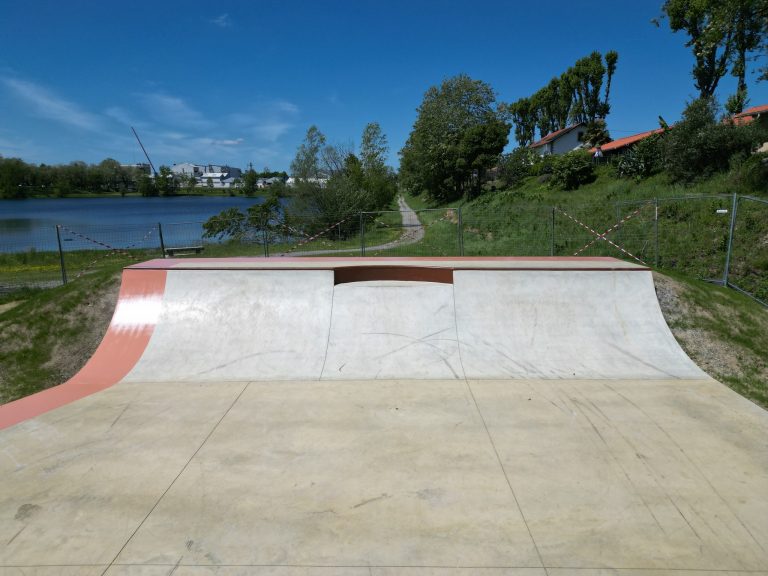 Lac de la Sablère Skatepark Peyrehorade Skate Spot 3/5