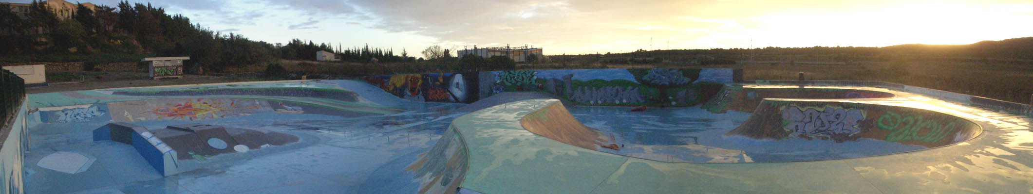 Poussan Skatepark Poussan Skate Spot 4/5