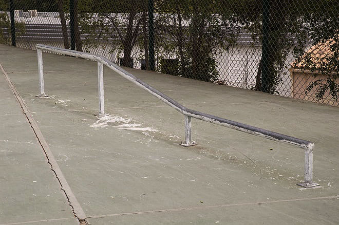 Stade Valène Skatepark Saint Gély du Fesc Skate Spot 2/5