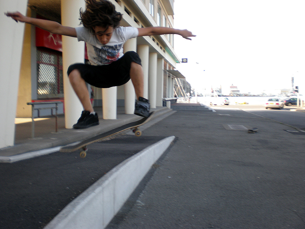 Le Skipper Spot Street Saint Nazaire Skate Spot 4/5