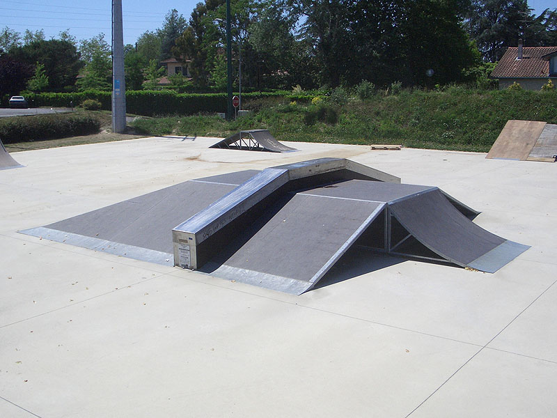 Le Cap Skatepark Saint Sever Skate Spot 3/5