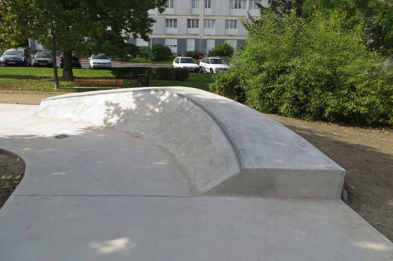 St Gratien Skatepark Saint Gratien Skate Spot 3/5