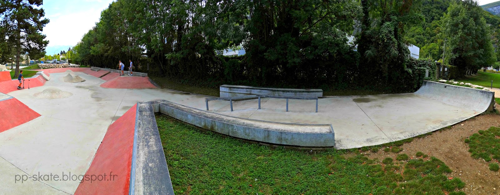 La Poya Skatepark Fontaine Skate Spot 4/5