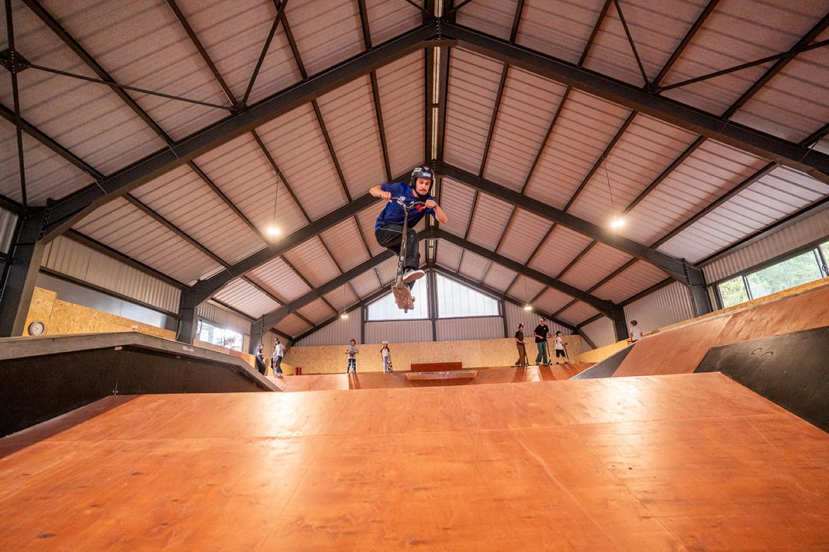 Hangar Zero Indoor Briançon Skate Spot 4/5