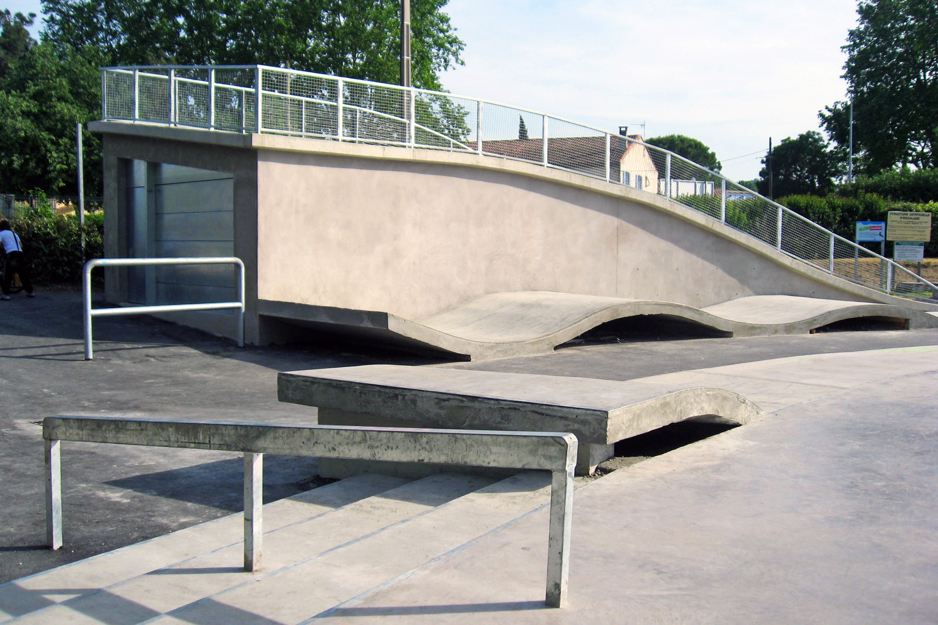 Crau Pôle Skatepark Saint Rémy de Provence Skate Spot 4/5