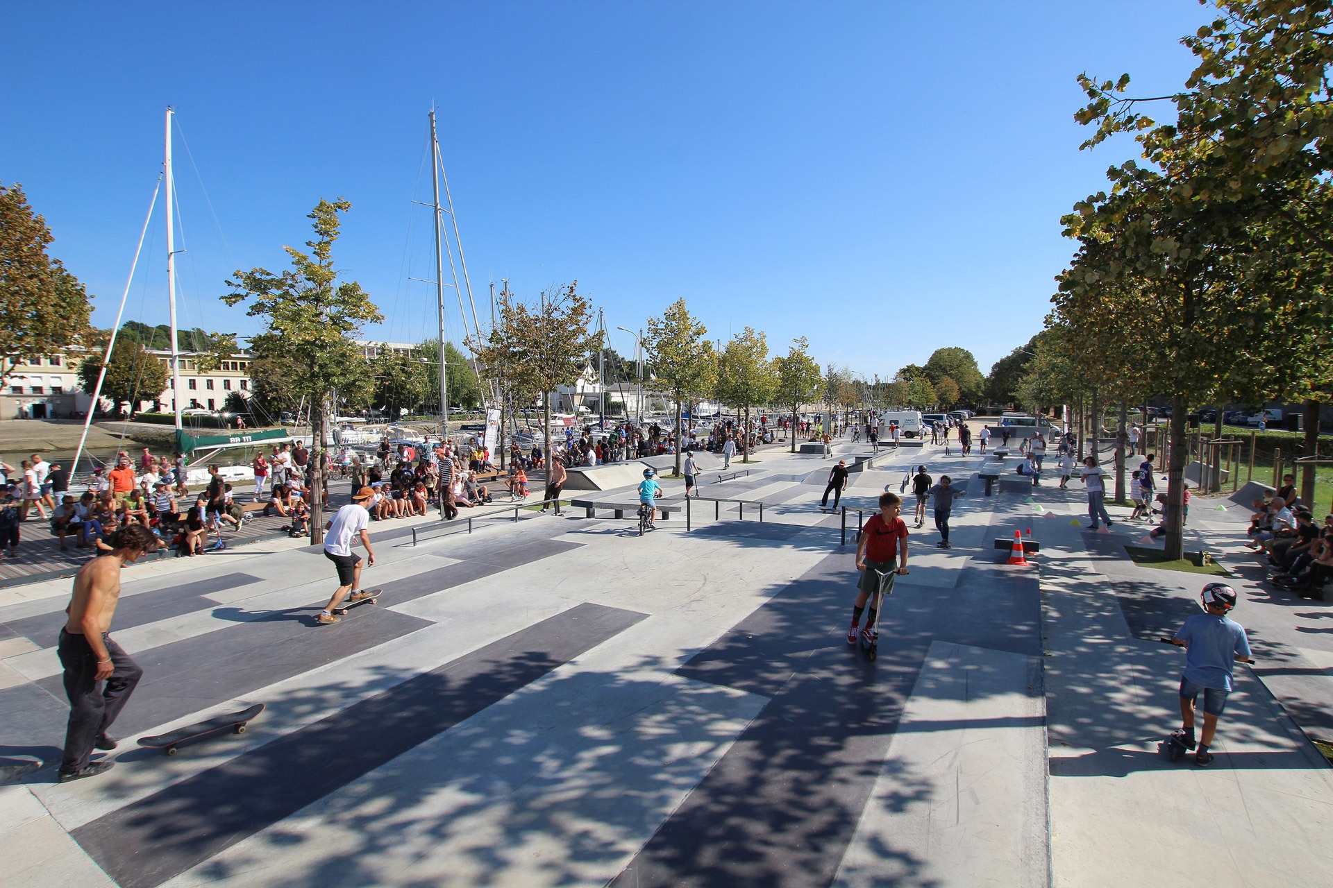 Le Port Spot Street Vannes Skate Spot 4/5