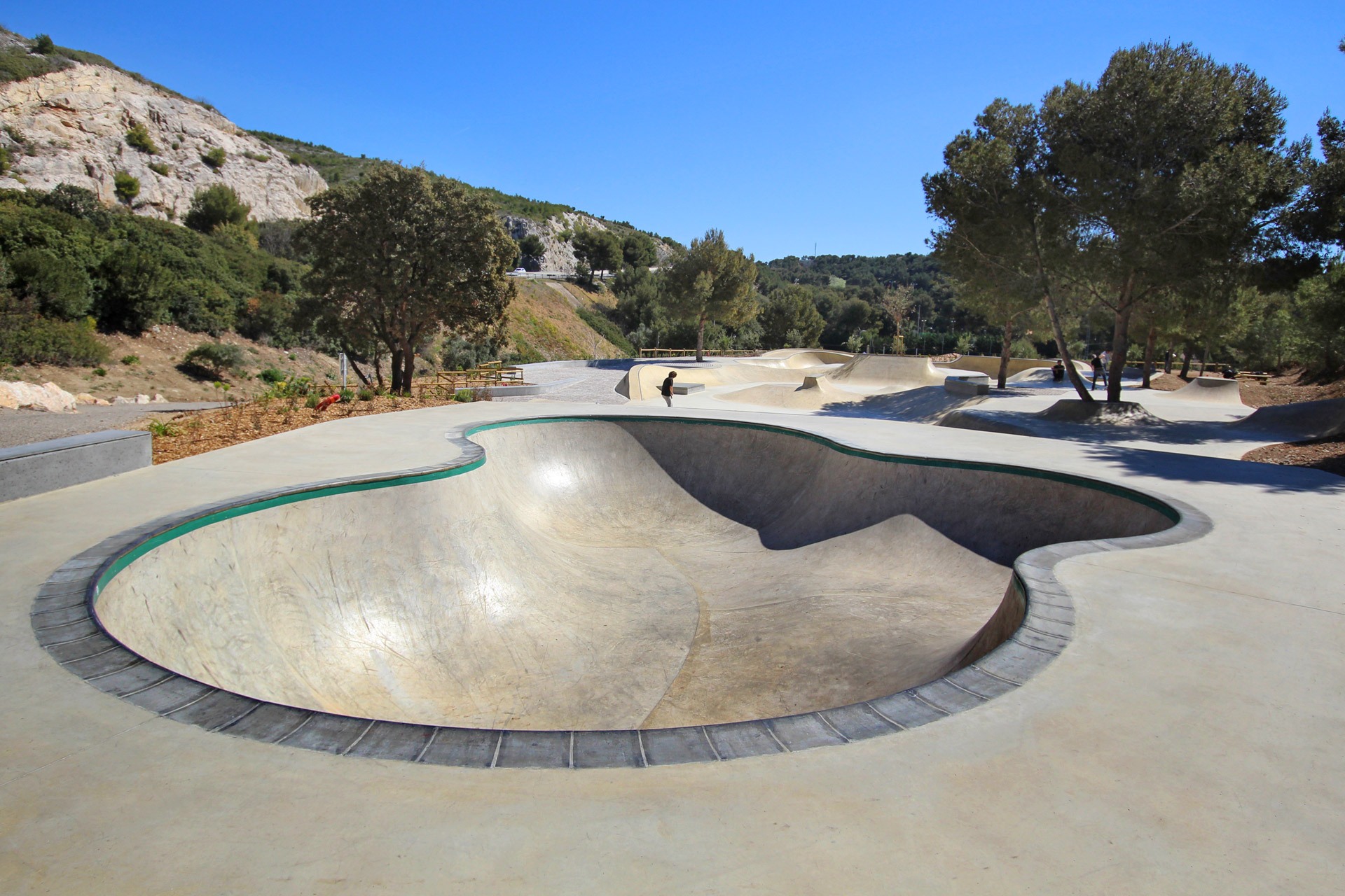 Stade Arnaud Skatepark Carry le Rouet Skate Spot 4/5