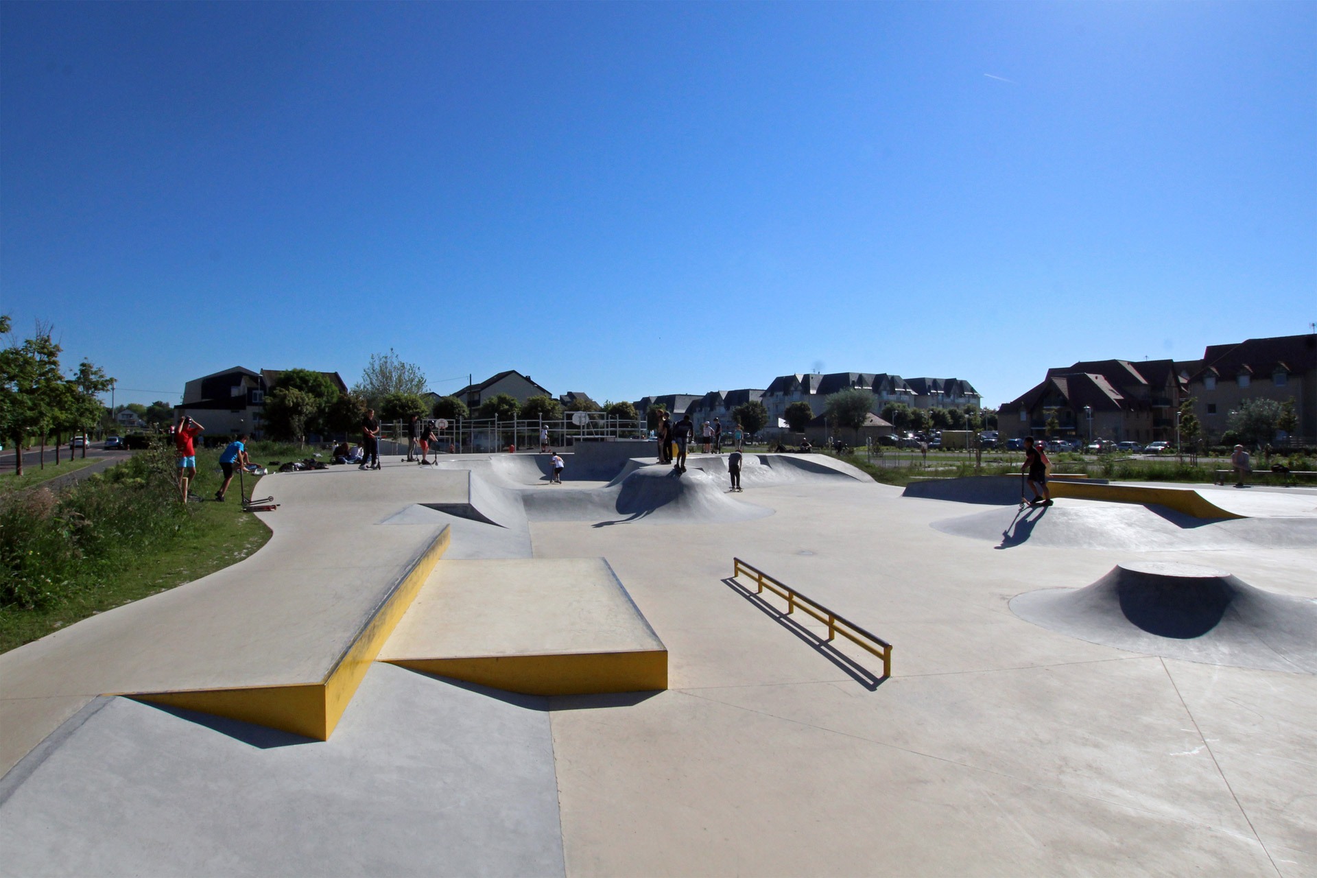 Courseulles Skatepark Courseulles sur Mer Skate Spot 5/5