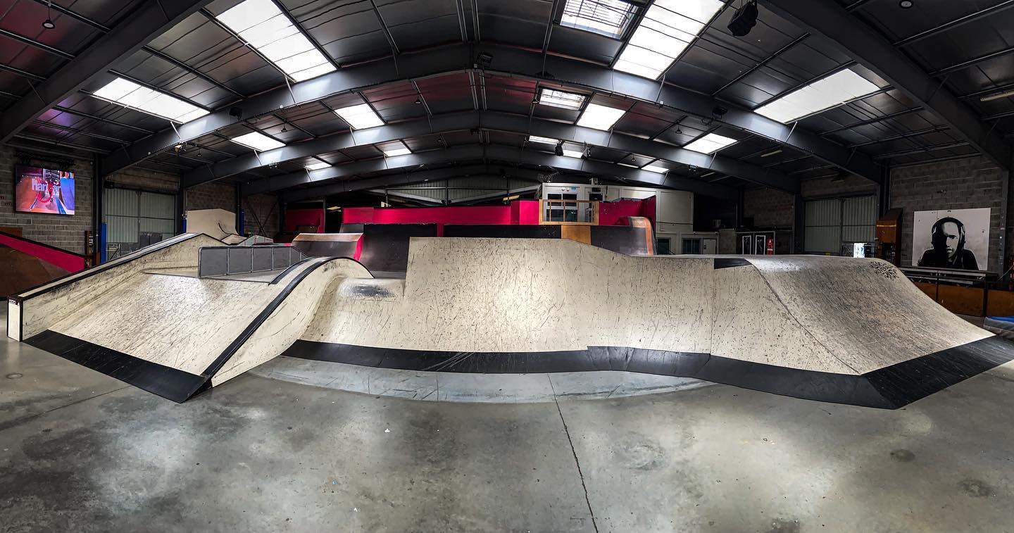 Le Hangar Indoor Nantes Skate Spot 5/5