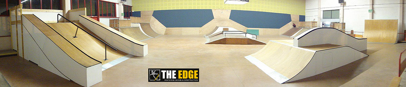 Le Globe Indoor Carvin Skate Spot 3/5