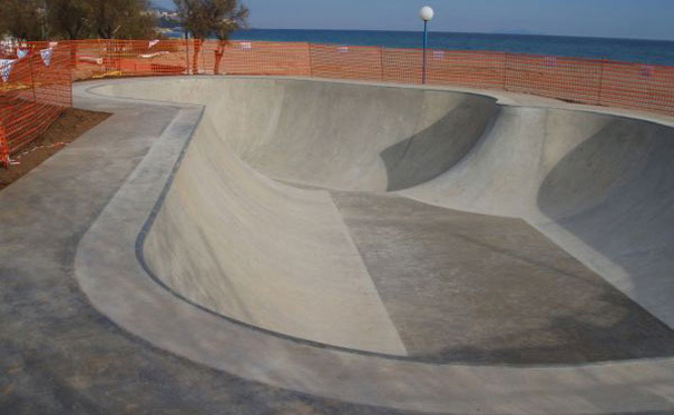 Arinella Bowl Bastia Skate Spot 5/5