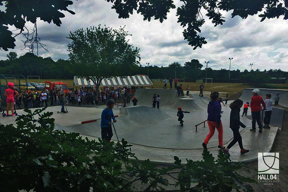Bateau Lyre Skatepark Le Barp Skate Spot 4/5