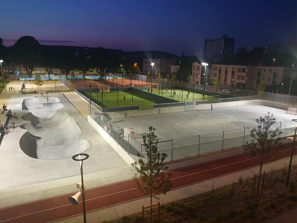 Marcombes out Bowl Clermont Ferrand Skate Spot 5/5