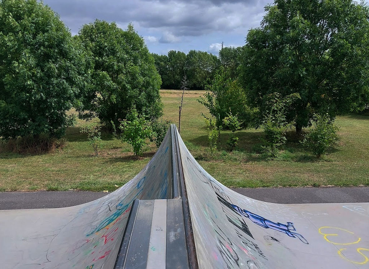 La Cousinerie Skatepark Notre Dame d' Oé Skate Spot 2/5