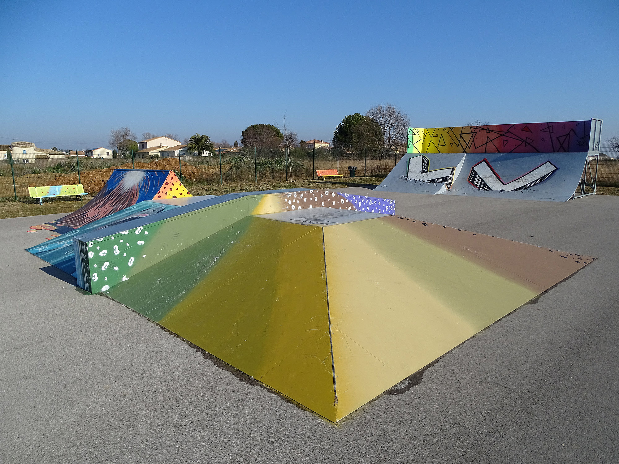 Dardaillon Skatepark Lunel Viel Skate Spot 2/5