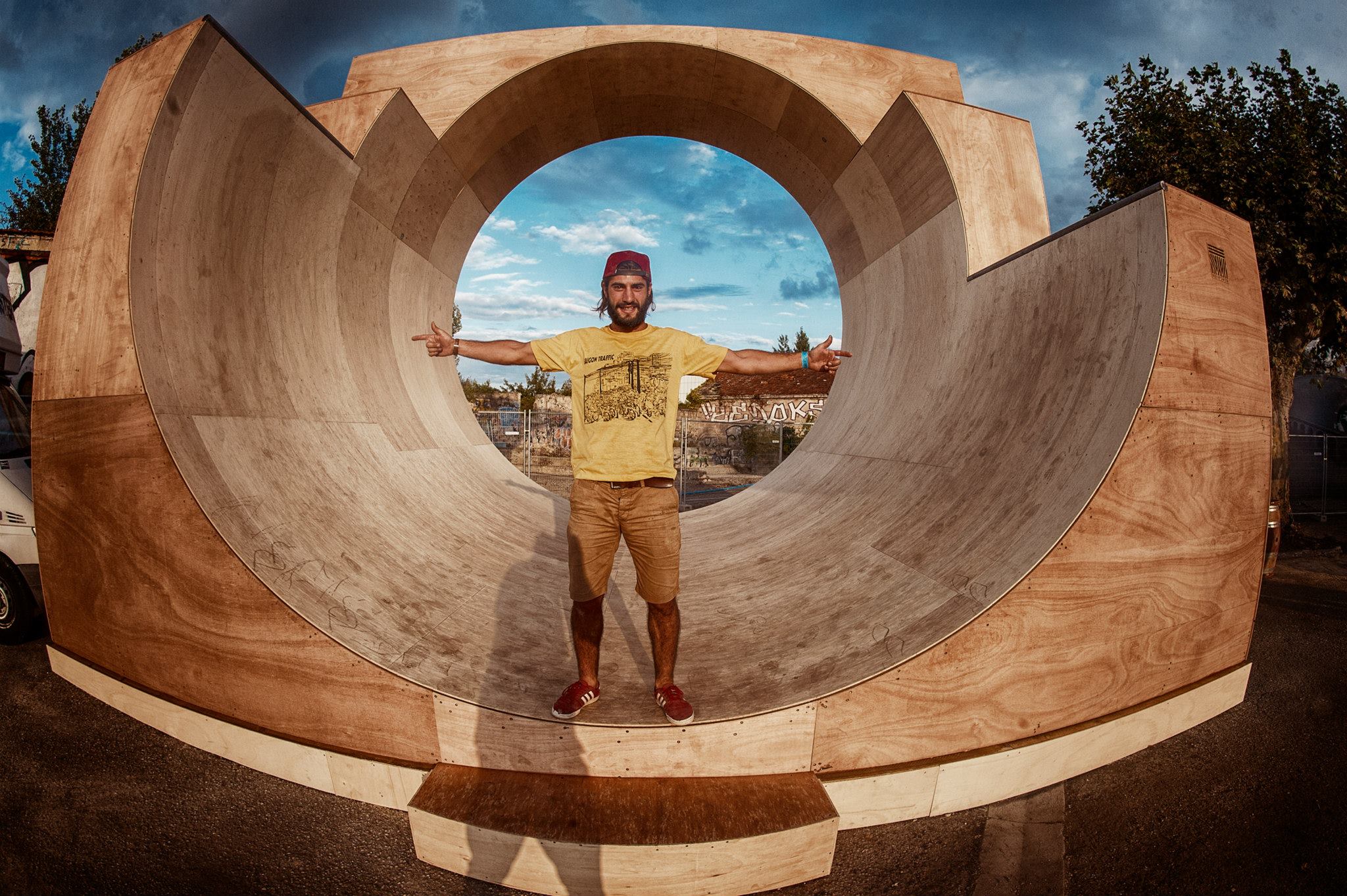 Full Pipe Darwin Bowl Bordeaux Skate Spot 5/5