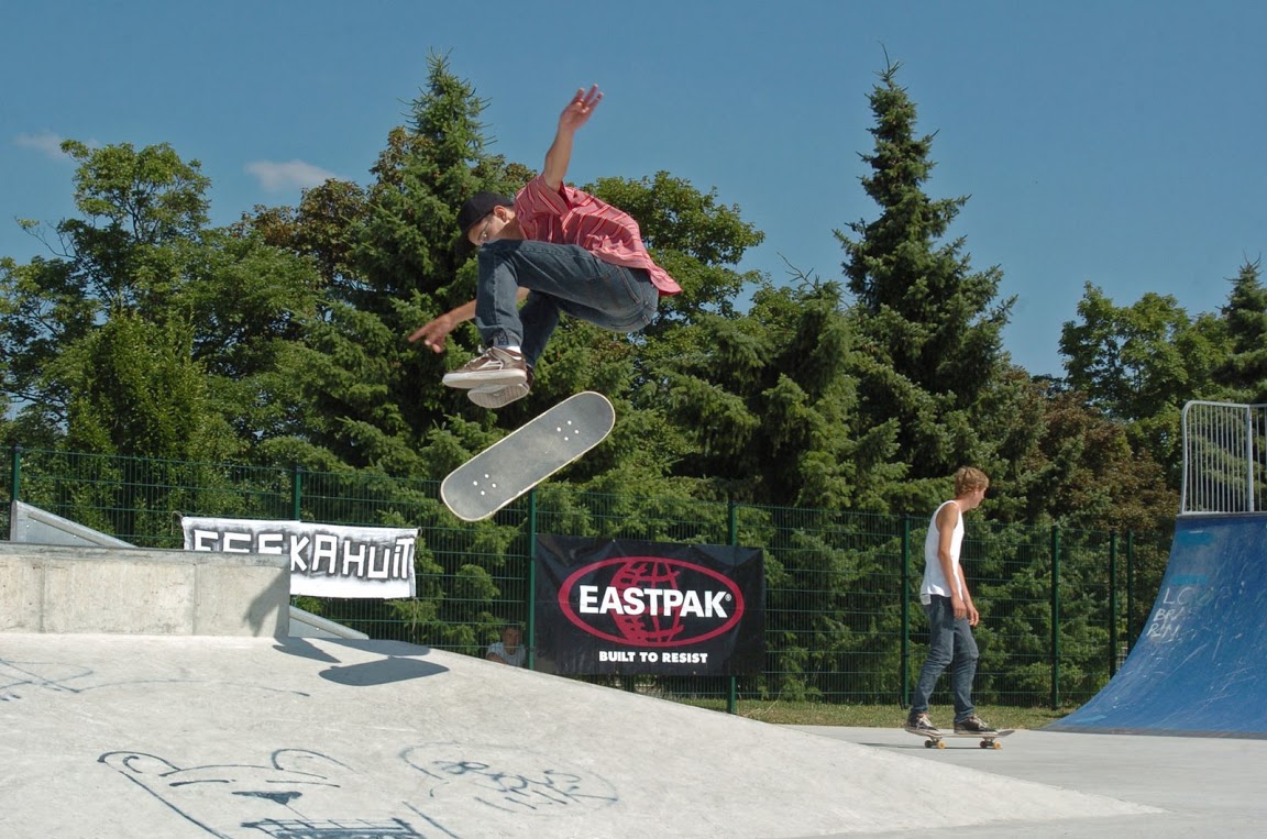 Espace Leo Lagrange Skatepark Wittenheim Skate Spot 2/5