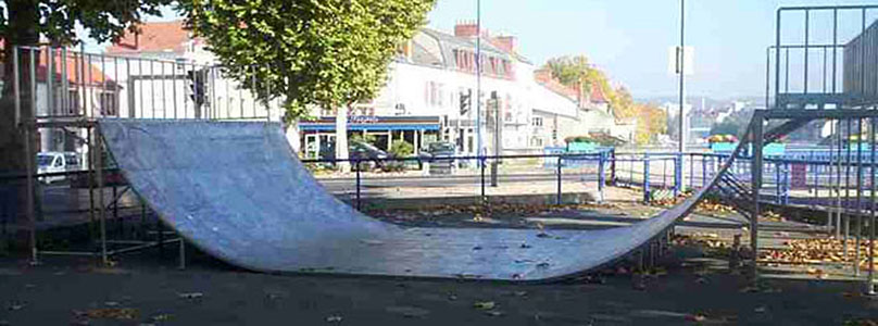 Pont du châtelet Skatepark Montluçon Skate Spot 1/5