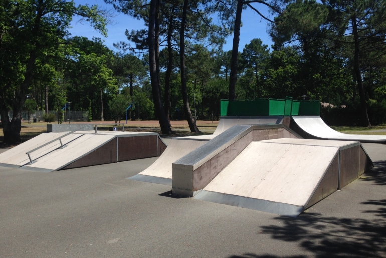 Claouey Skatepark Lège Cap Ferret Skate Spot 2/5
