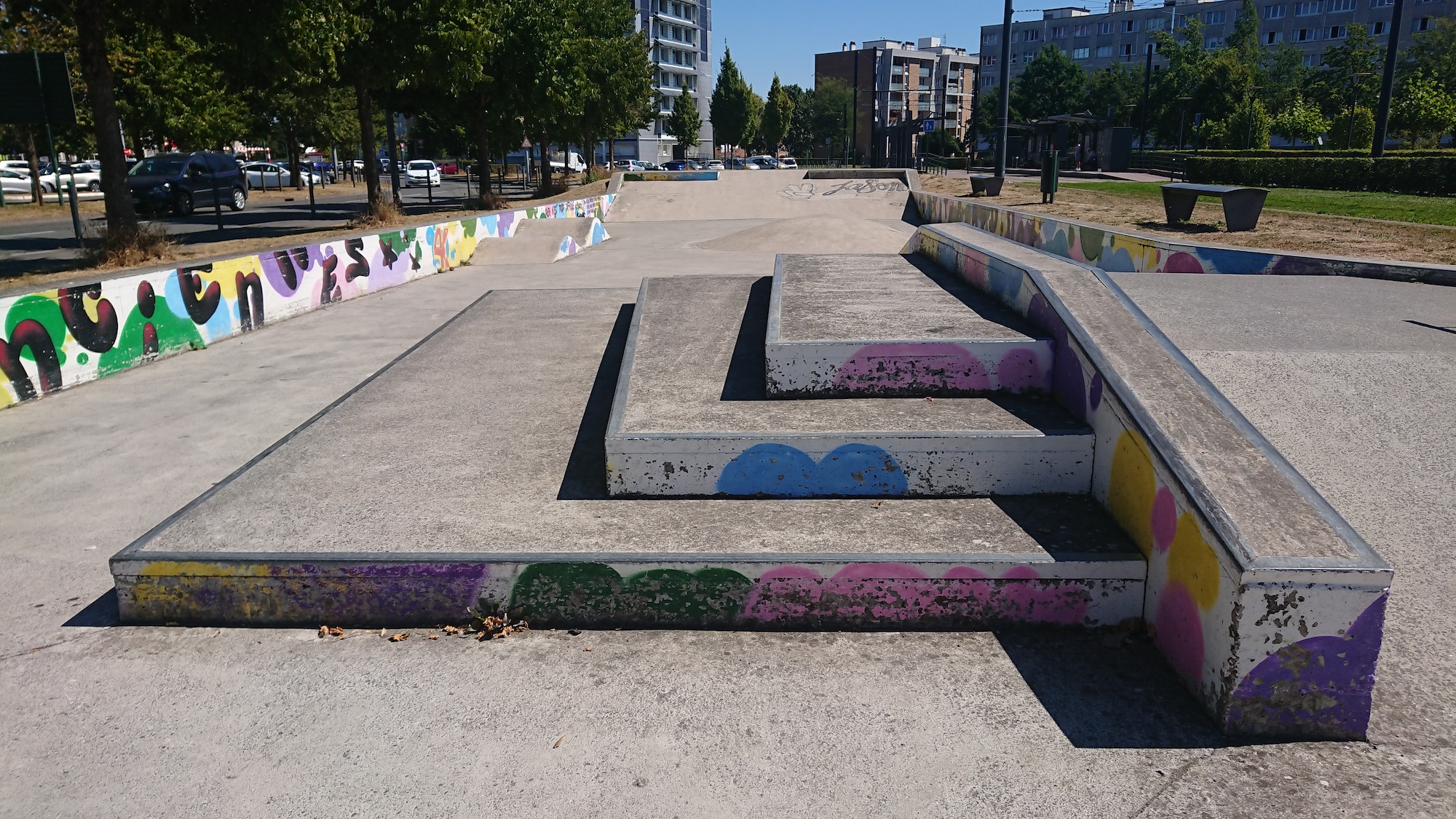Carrouf Skatepark Aulnoy Lez Valenciennes Skate Spot 3/5