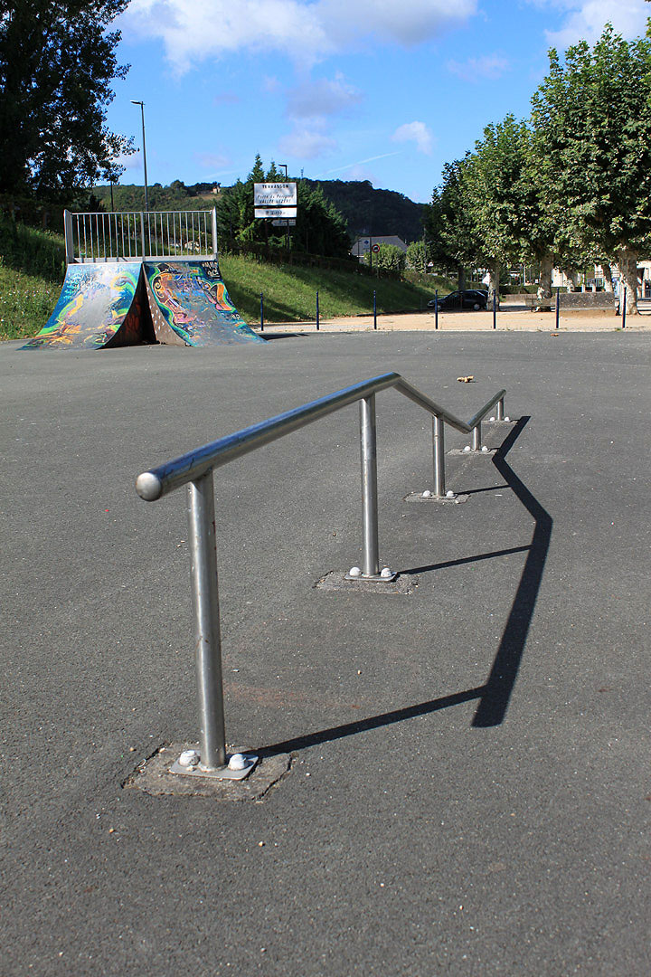 Pont de l'Europe Skatepark Terrasson Lavilledieu Skate Spot 1/5