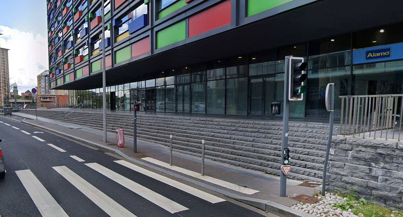 Cité U les Estudines Spot Street Lille Skate Spot 3/5