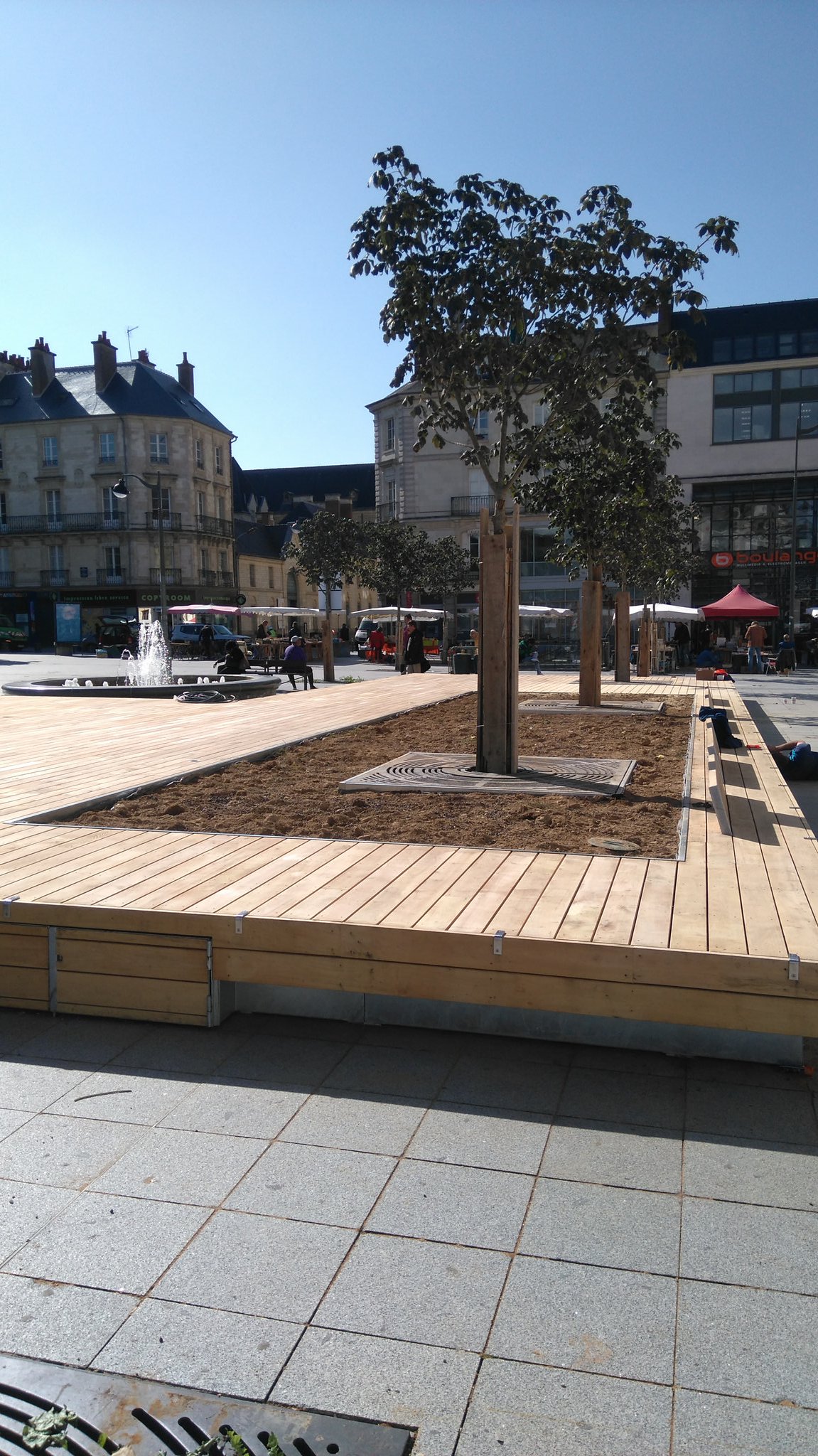 Place Hoche Spot Street Rennes Skate Spot 3/5