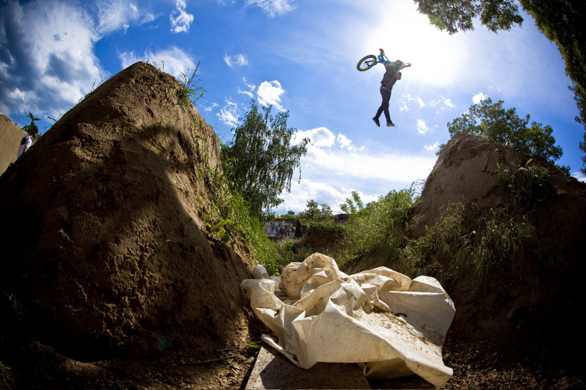 Mellowpark Dirt Dirt Berlin Skate Spot 5/5