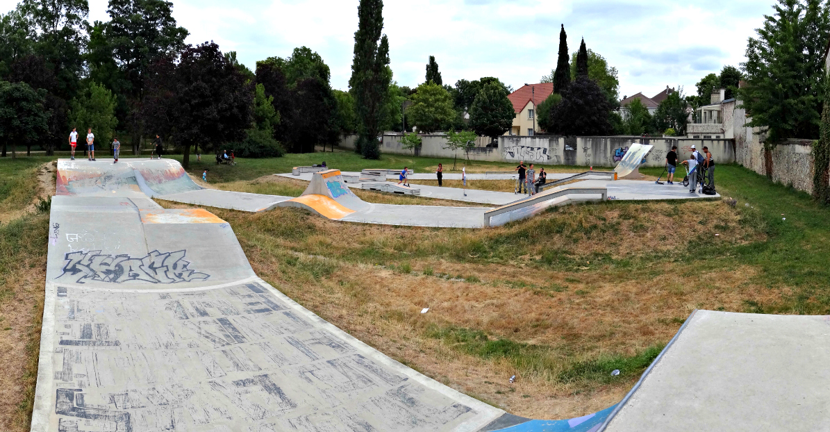 Parc Arthur Clark Skatepark Wissous Skate Spot 3/5