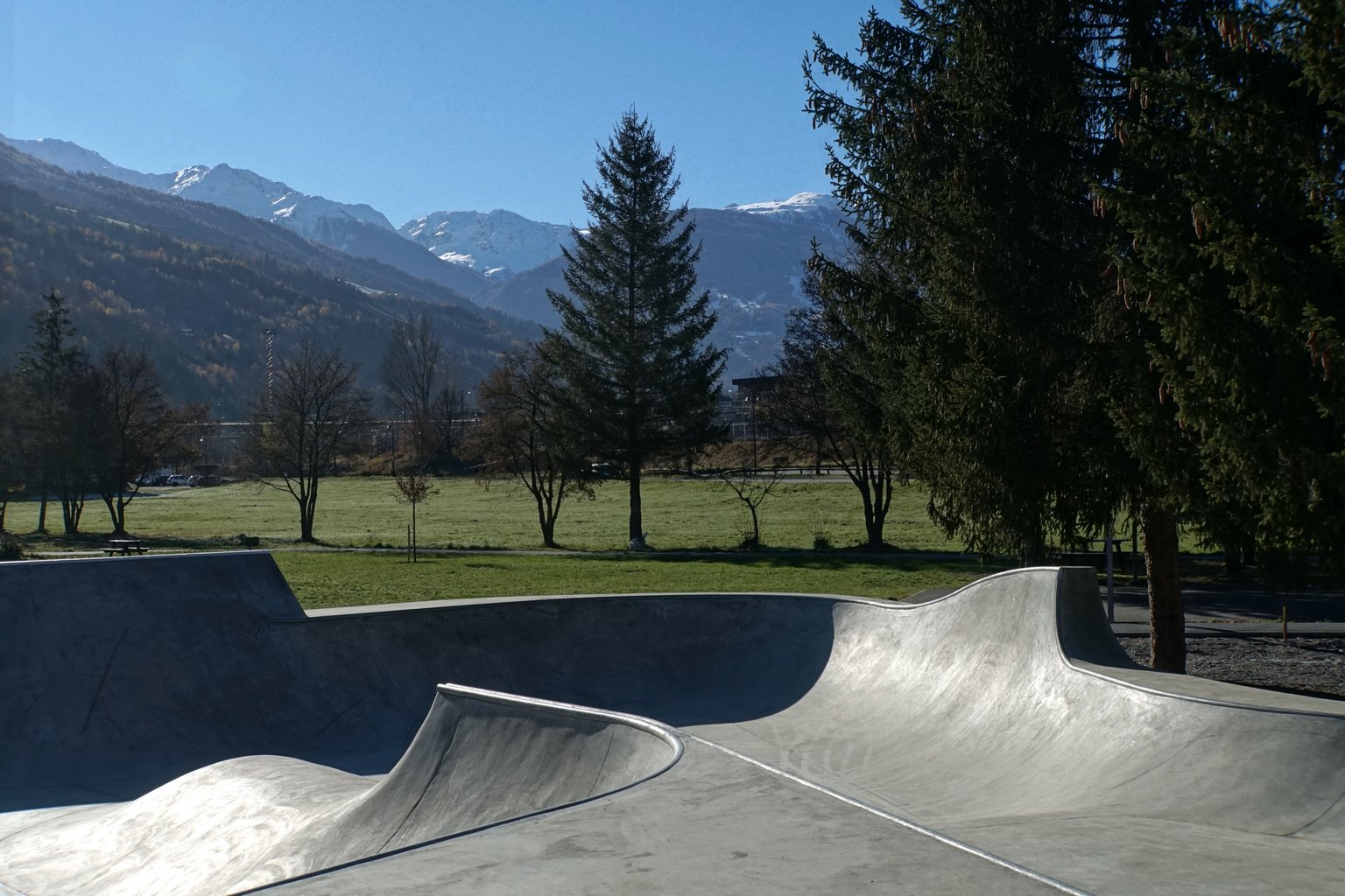 La Gare Skatepark Bourg Saint Maurice Skate Spot 4/5