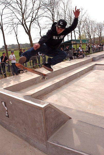 La Ferme Skatepark Magny les Hameaux Skate Spot 4/5