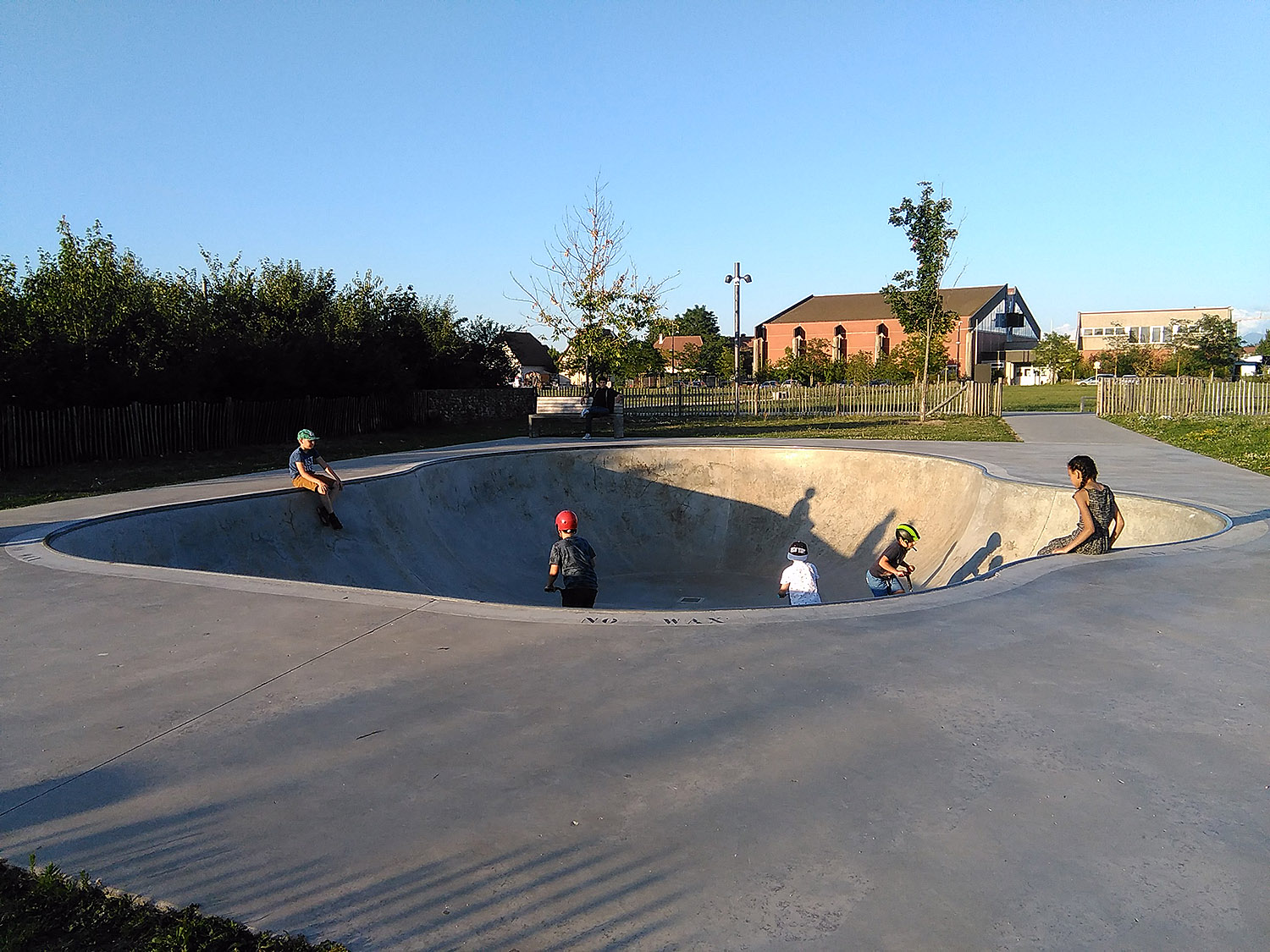 Parc des Gravières Bowl Kingersheim Skate Spot 4/5