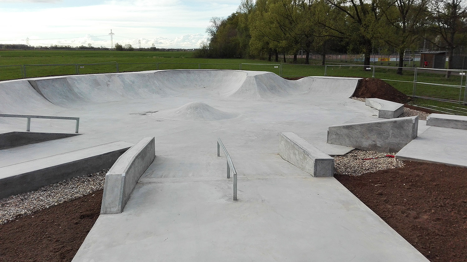 Nord Skatepark Windschläg Skate Spot 3/5