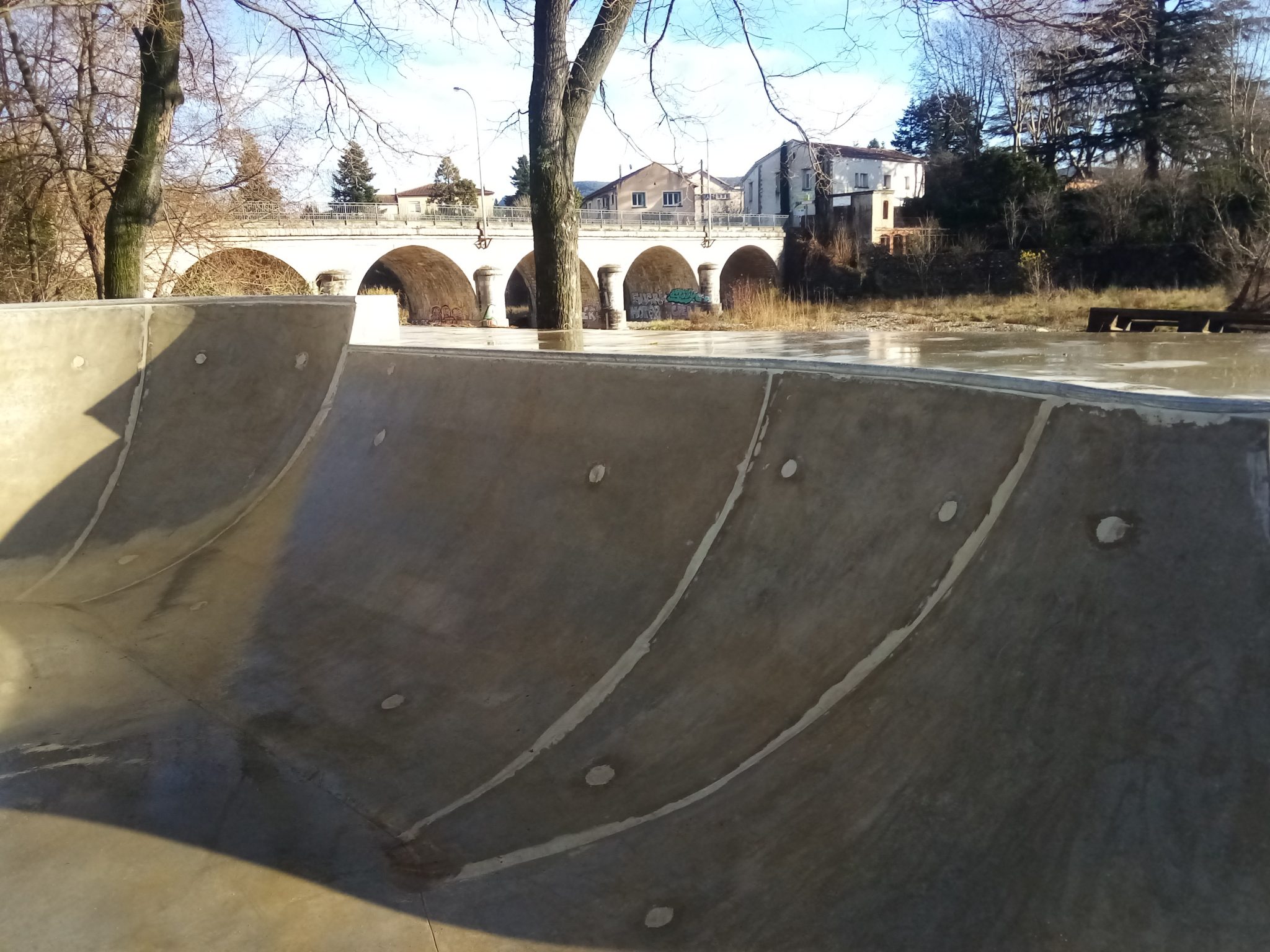 Boulodrome Skatepark Ganges Skate Spot 3/5