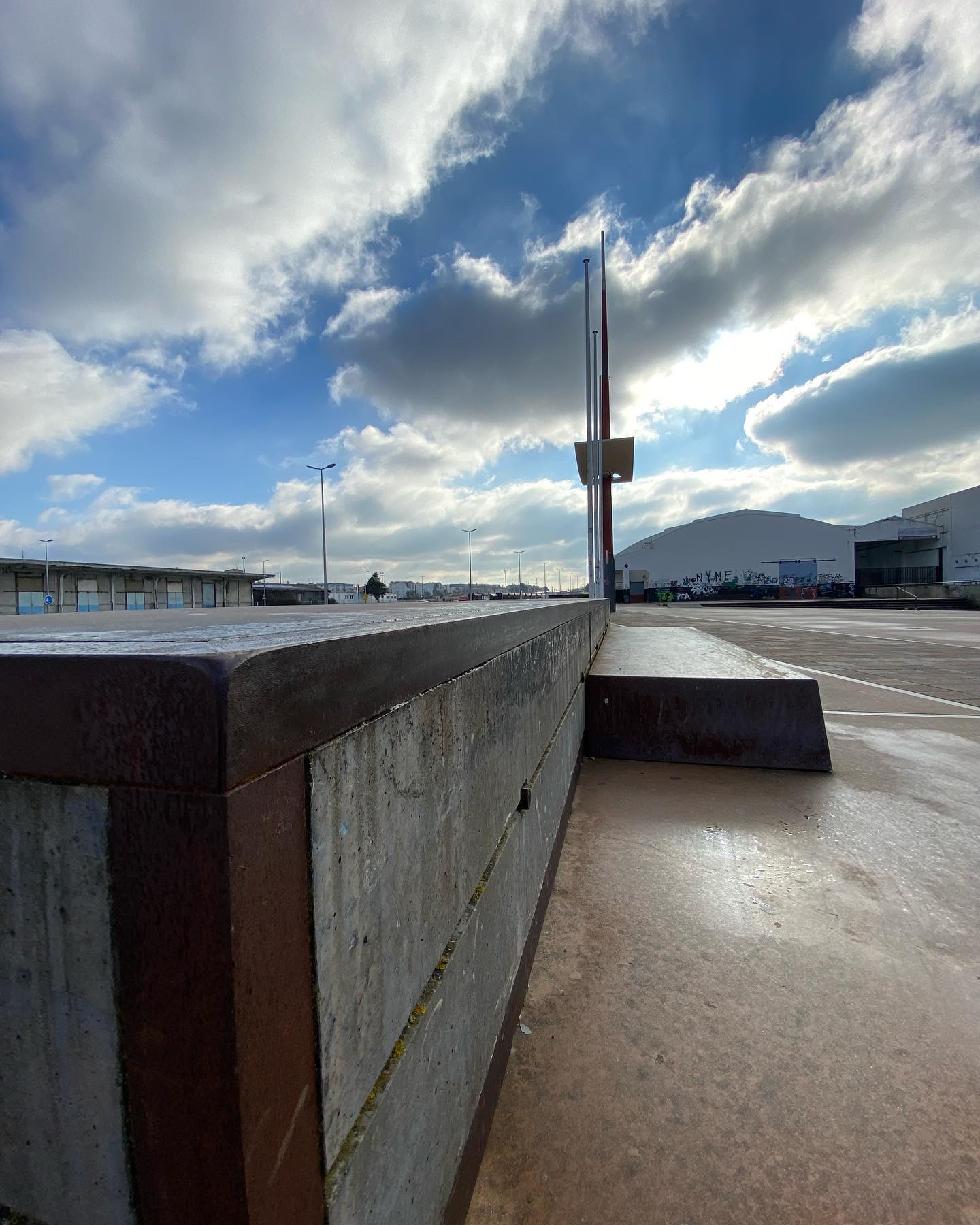 Espace Encan Spot Street La Rochelle Skate Spot 3/5