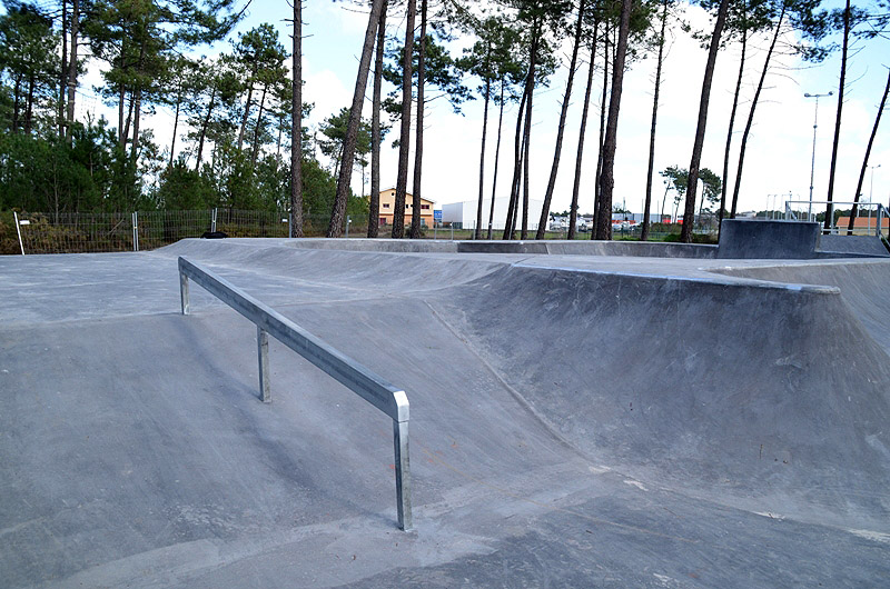 Stade Rosazza Skatepark Andernos-les-Bains Skate Spot 4/5