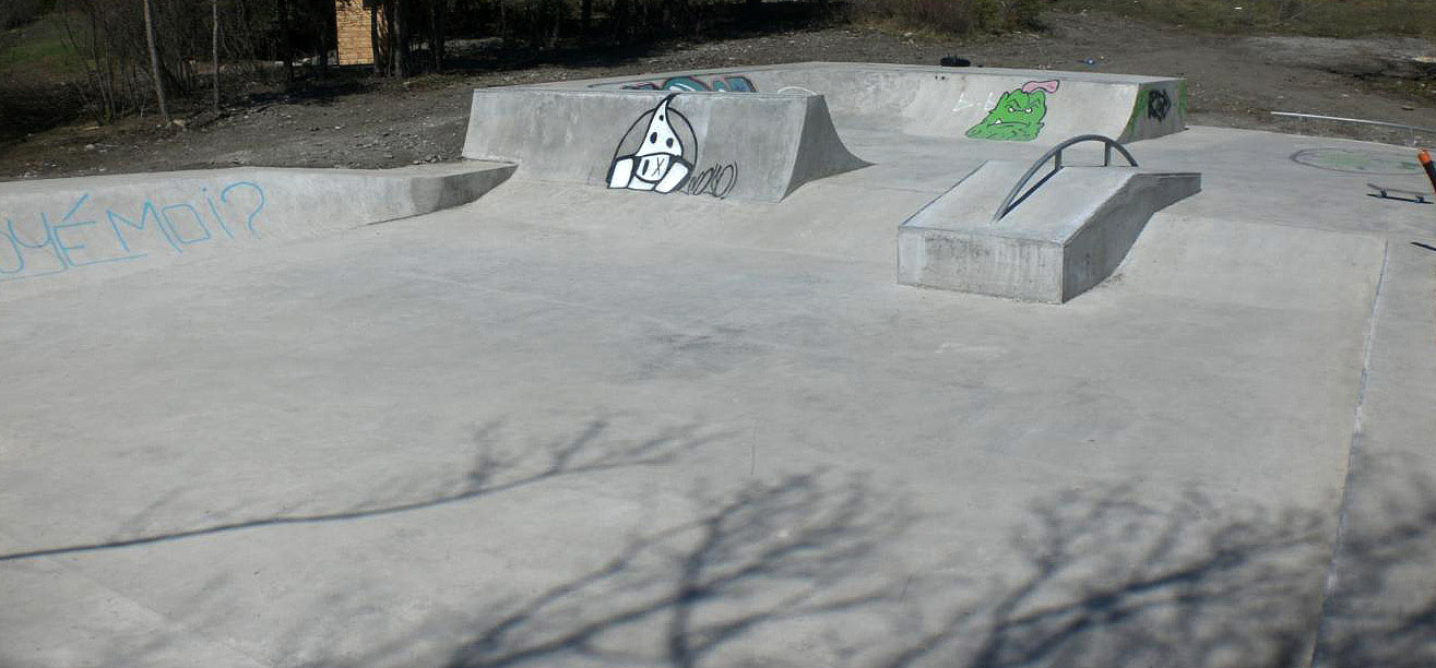 La Valette Skatepark Barcelonnette Skate Spot 3/5