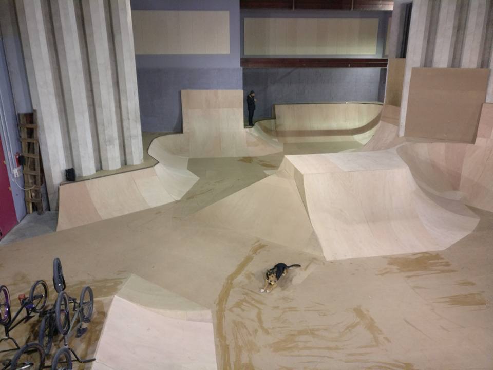 L’ Ideal 1936 Indoor Albi Skate Spot 3/5