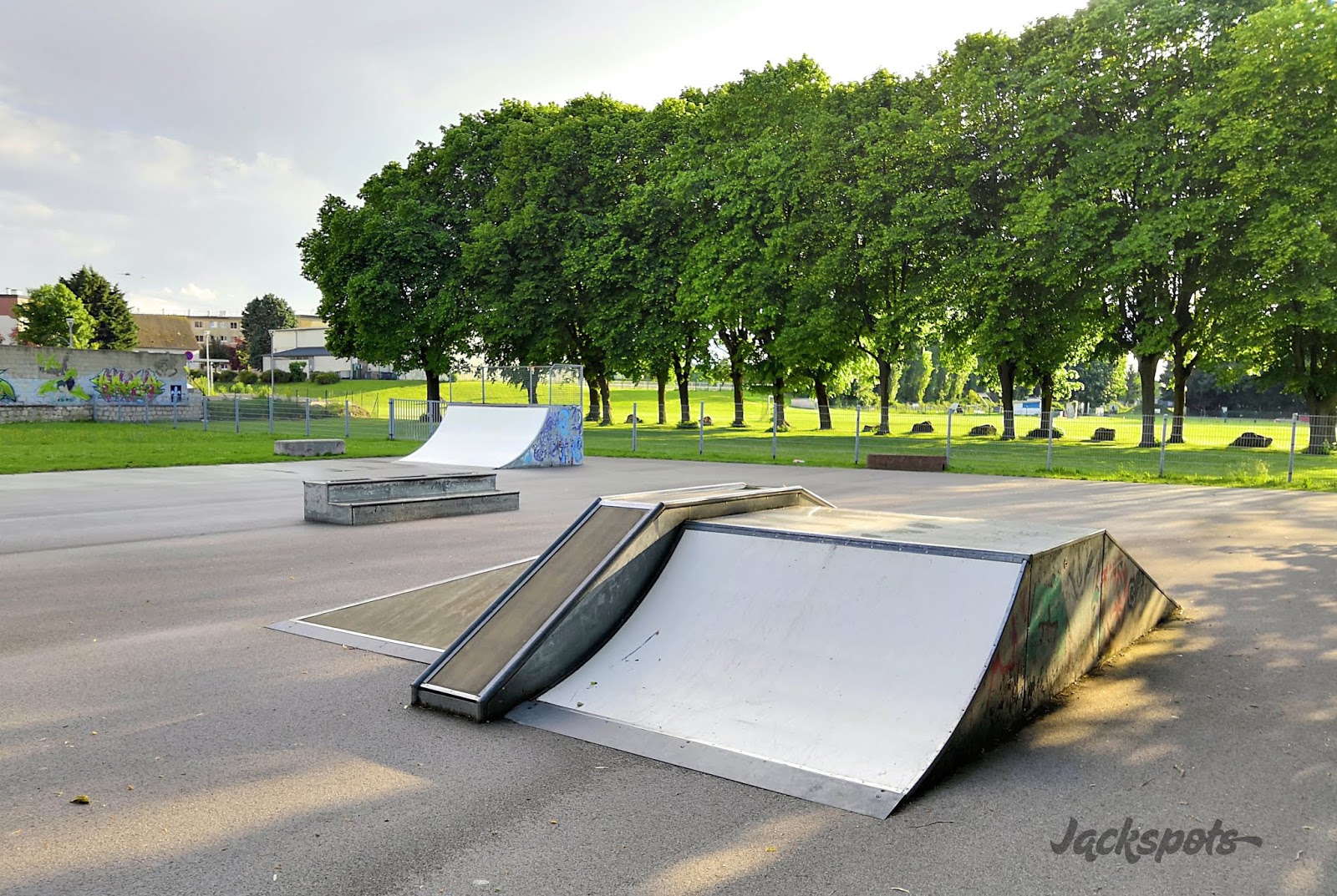Saint Crepin Skatepark Soissons Skate Spot 2/5