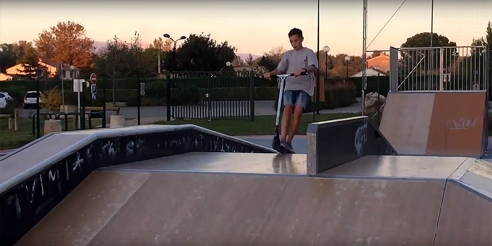 Complexe Sportif Skatepark Pernes les Fontaines Skate Spot 2/5