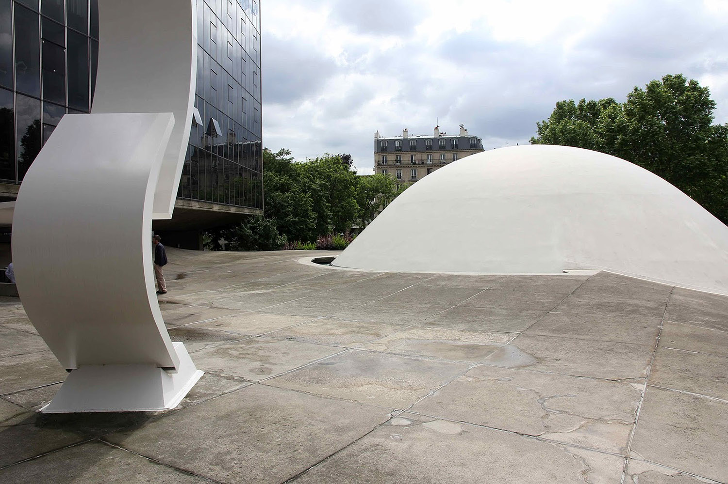 Espaces Marx Spot Street Paris Skate Spot 2/5