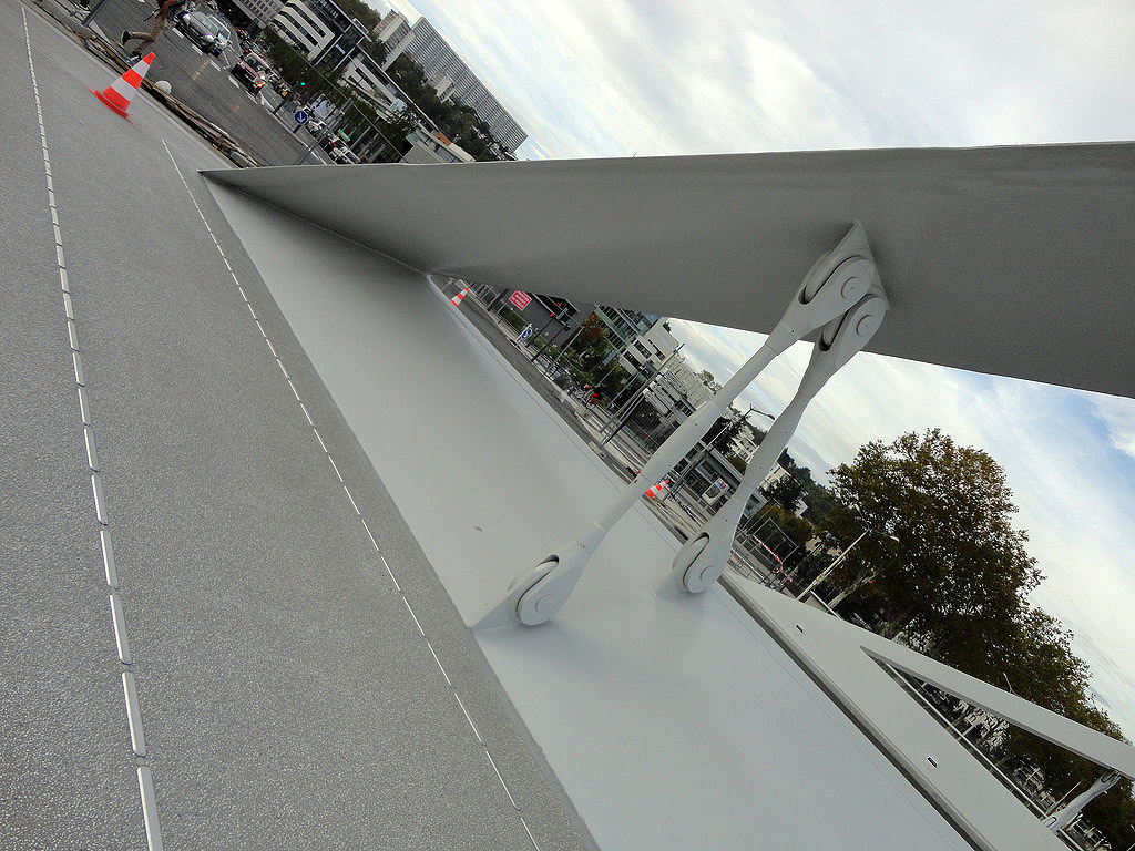 Pont Schuman Spot Street Lyon Skate Spot 3/5