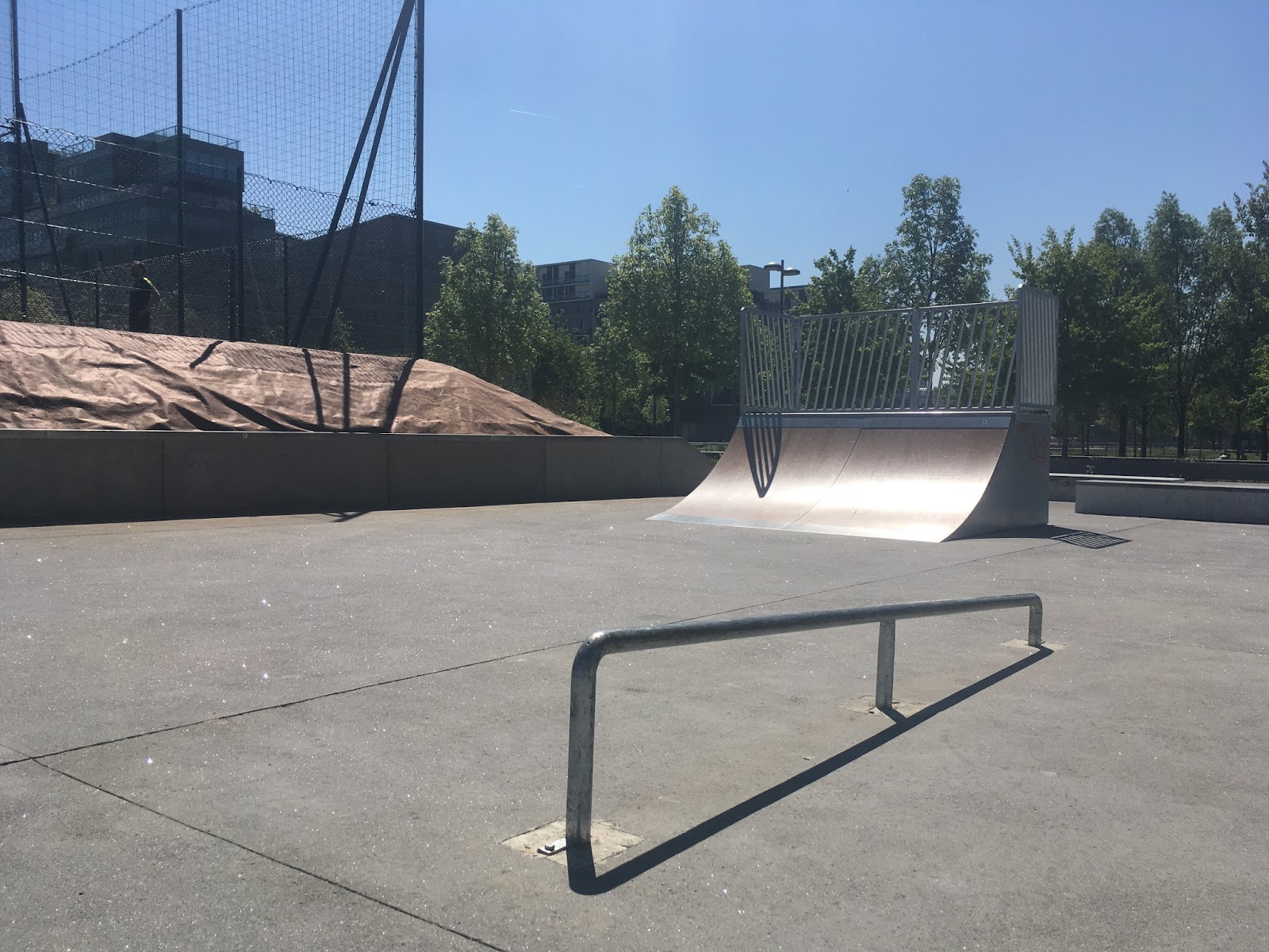 Confluence Skatepark Lyon Skate Spot 2/5